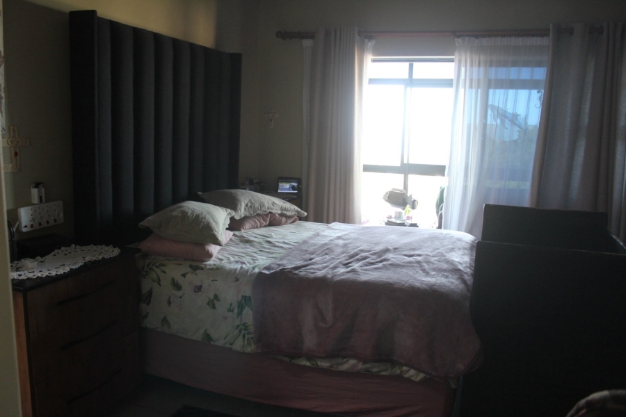 4 Bedroom Property for Sale in Dana Bay Western Cape